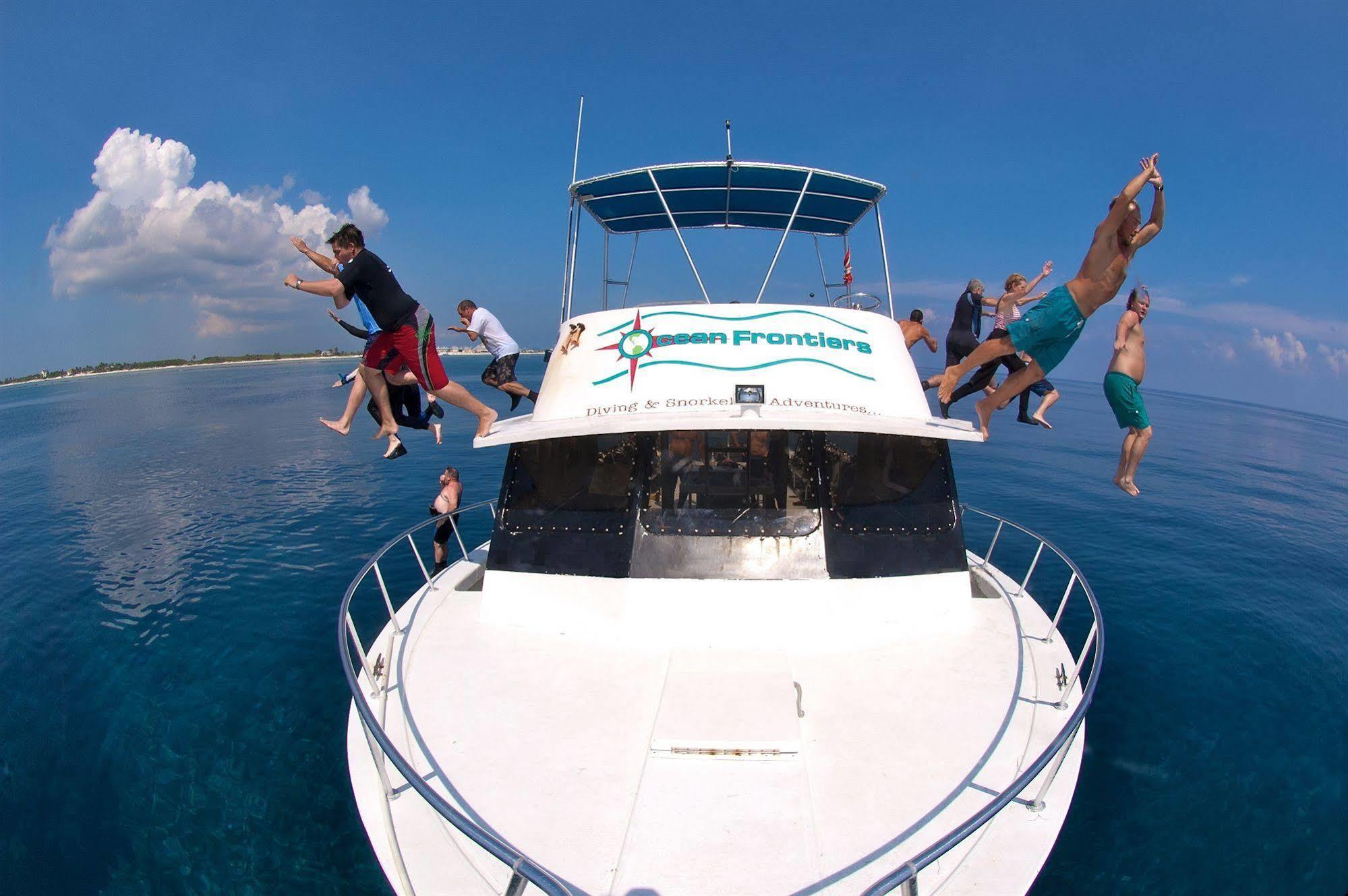 Compass Point Dive Resort Gun Bay Εξωτερικό φωτογραφία